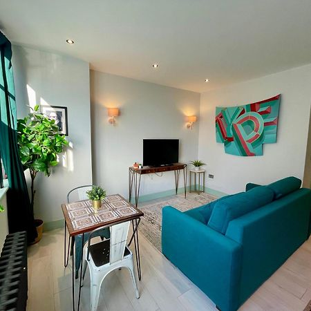 Cute 1-Bedroom Ground Apartment In Stoke Newington Londres Exterior foto